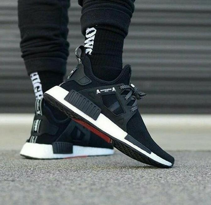 nike nmd black
