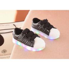 ADIDAS THREE STRAP BLACK LED REPLIKA
