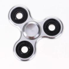 Aiueo Fidget Spinner Exotic Hand Toys Mainan Tri-Spinner EDC Focus Games - Silver