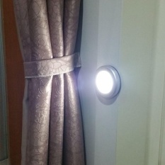Baterai Dioperasikan IR MOTION SENSOR 6 * LED Night Light Wireless Lampu Induksi Inframerah Lighting Cabinet Samping Tempat Tidur Lorong-Intl