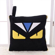 Little Devil Monster Kecil Adalah Solid Dual Bantal Bantal Pillowcar Selimut Hitam-Intl