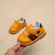 Musim Semi Baru Children Kets Putih
