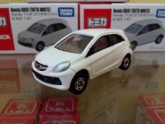Rp 38.250. Tomica Diecast Miniatur Mobil HONDA BRIO ...