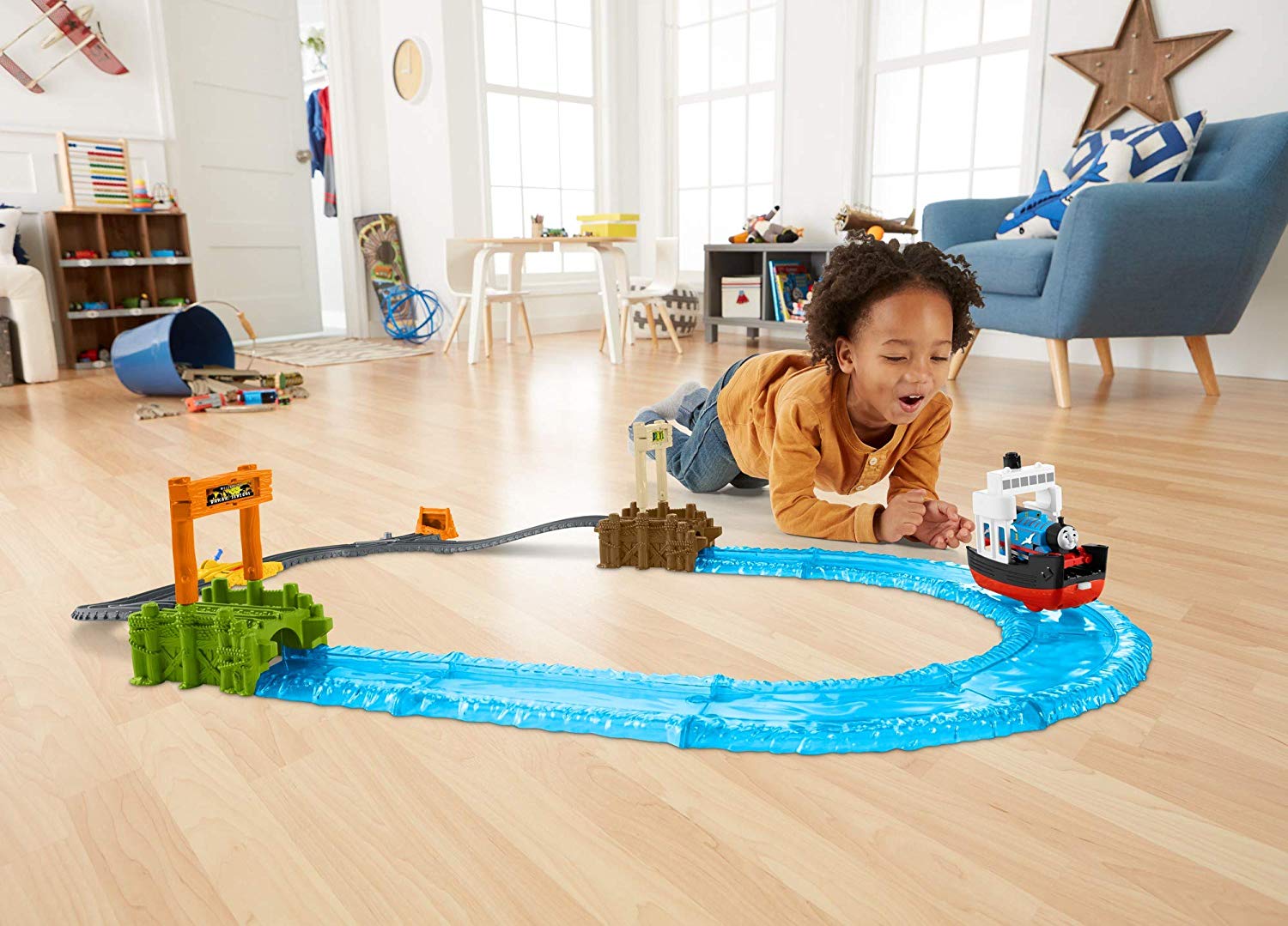 trackmaster boat & sea set