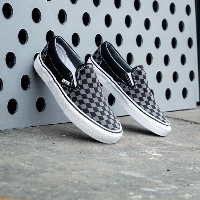 black pewter vans