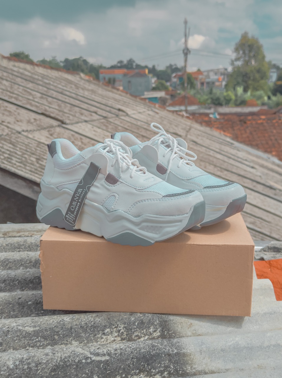 sepatu sneakers wanita wanwo sepatu sehari2 wanita