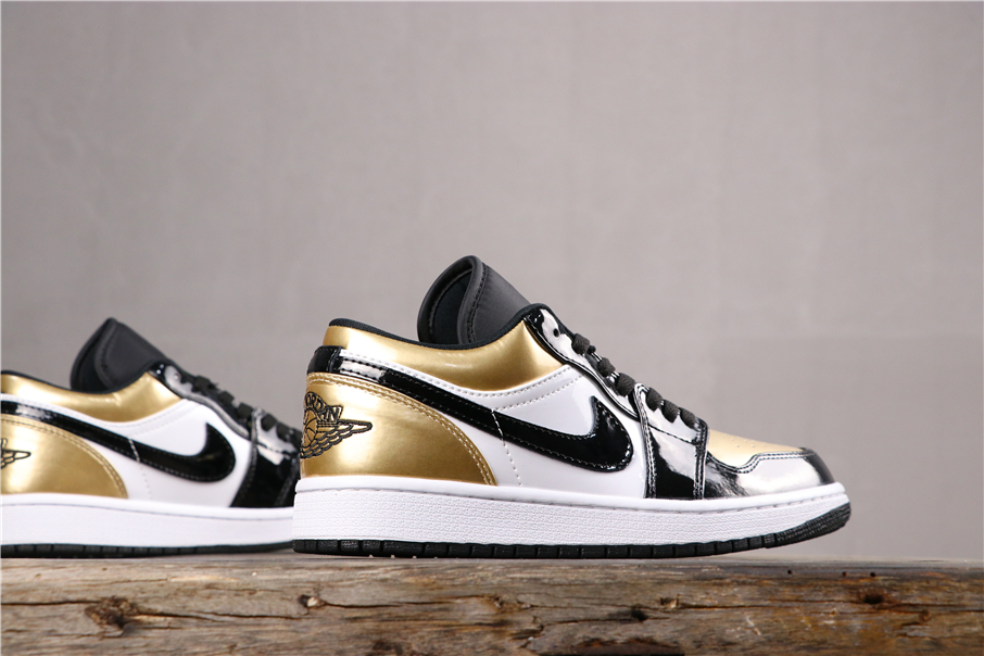 aj 1 low gold toe