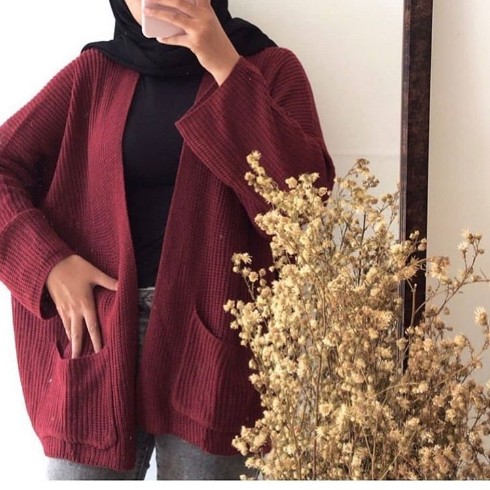 cardigan rajut oversize burgundy