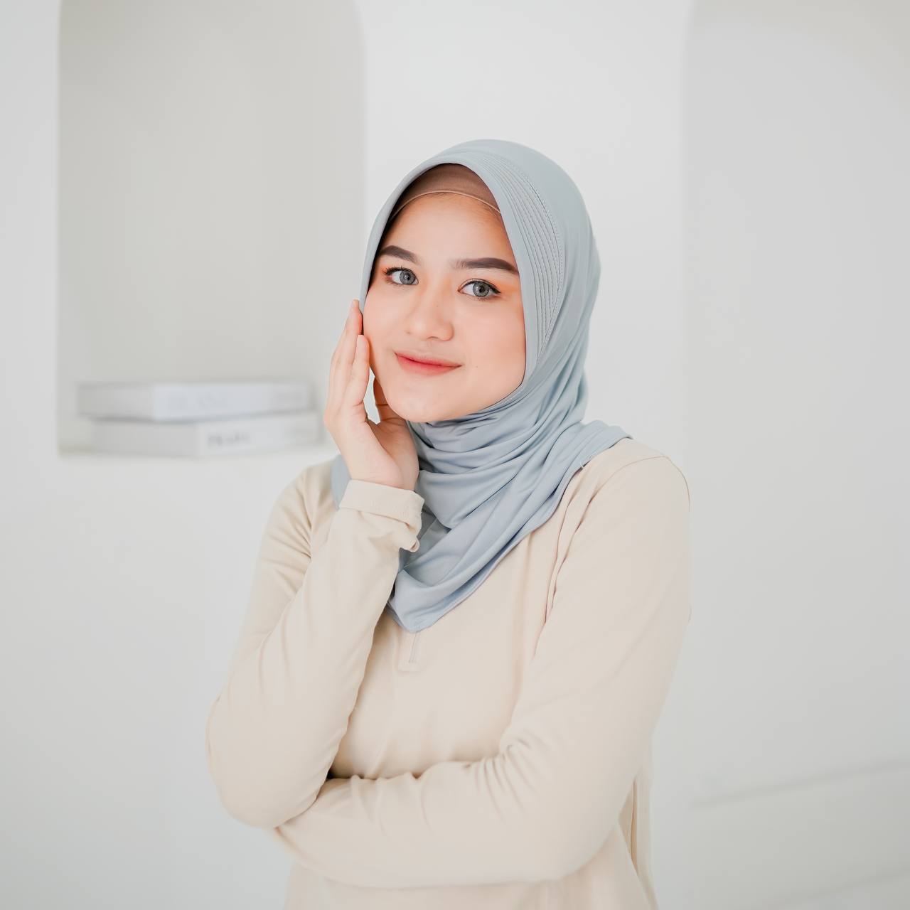 hijab sport abu abu