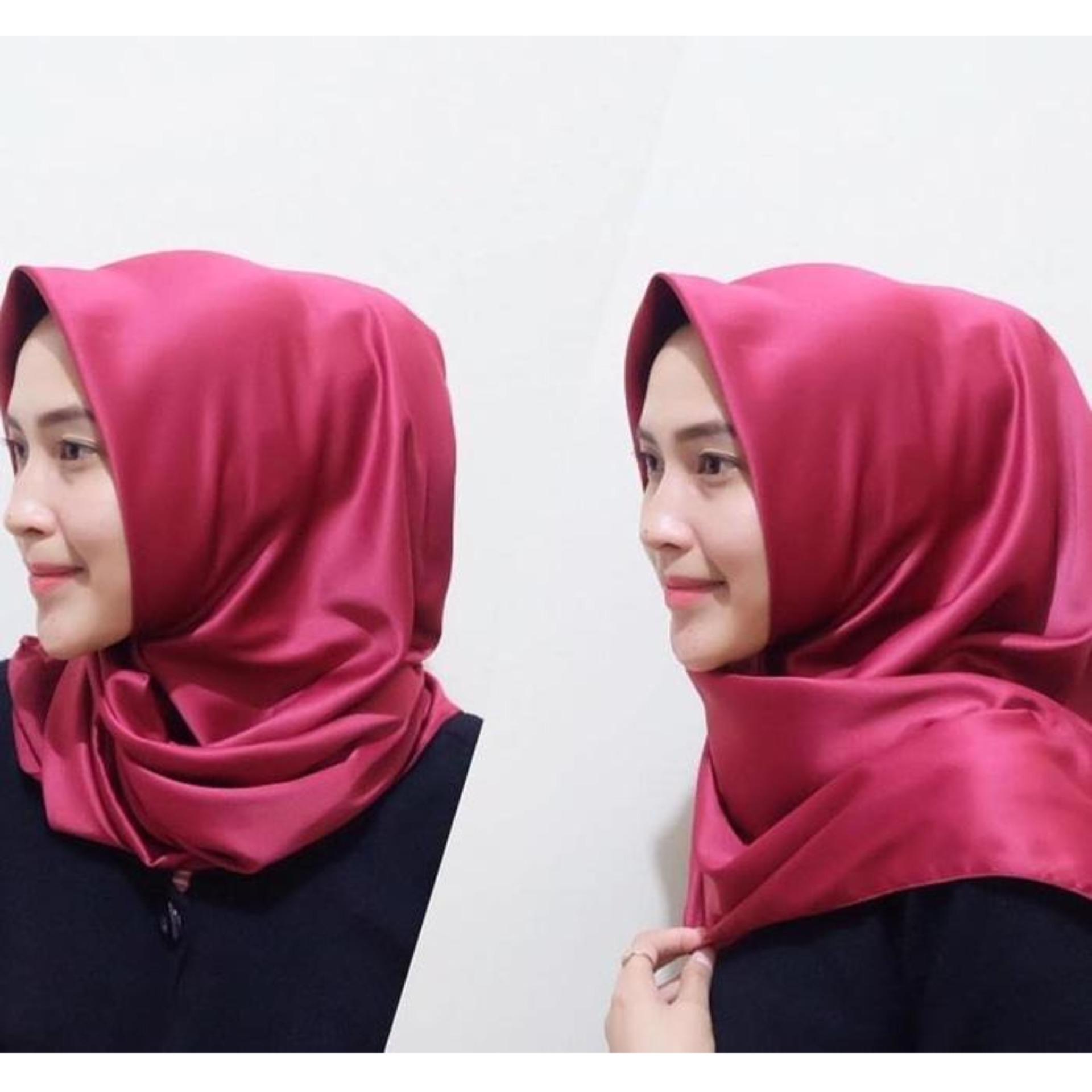 Hijab Pinguin Warna Merah