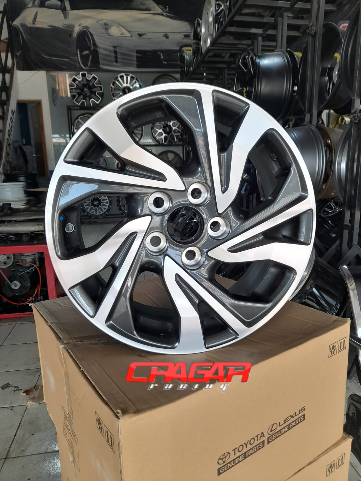 Velg Mobil Original Innova Reborn Ring 16 Lubang 5 cocok buat innova