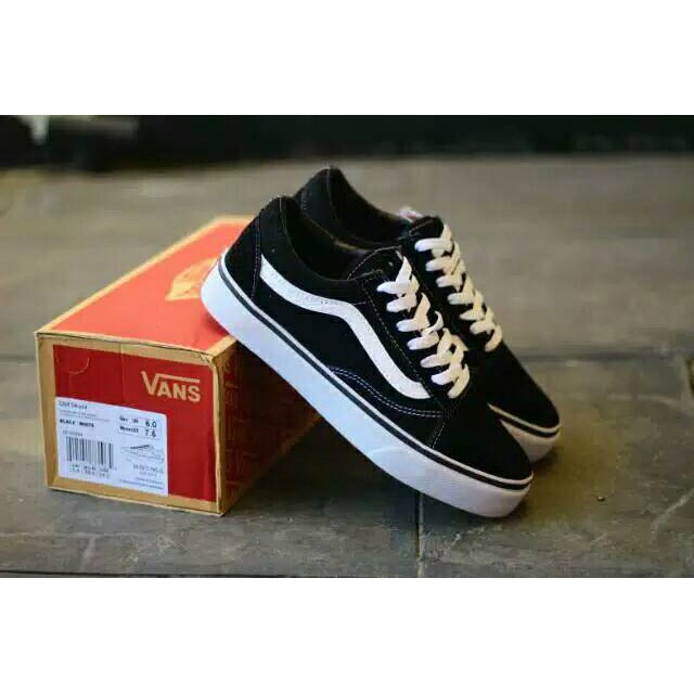 Sepatu Vans_Oldskool_Sikumbang Hitam (Pria)