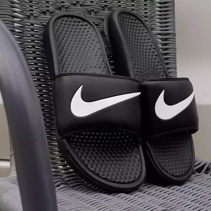 nike thong flip flops