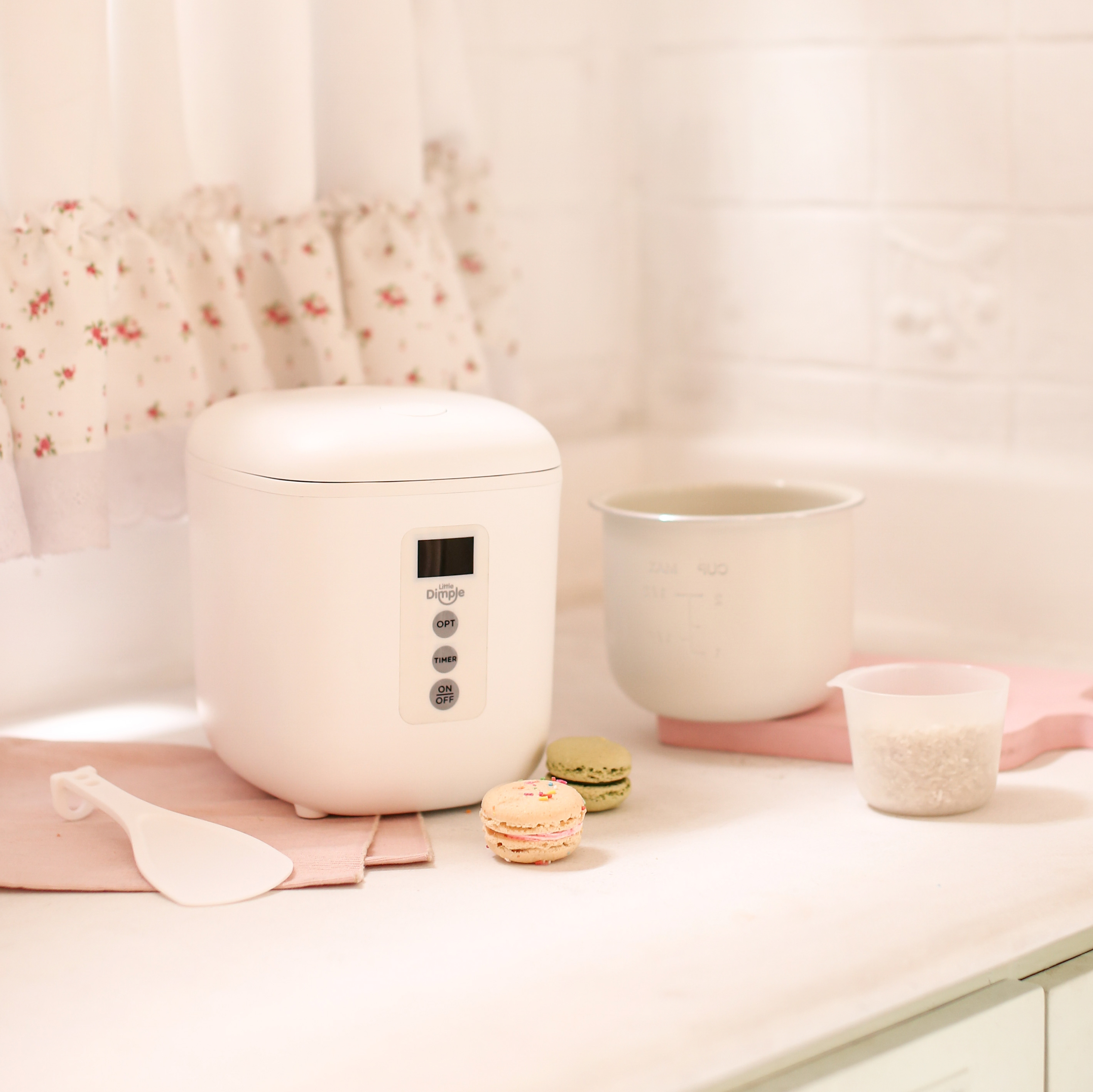 little dimple mini rice cooker