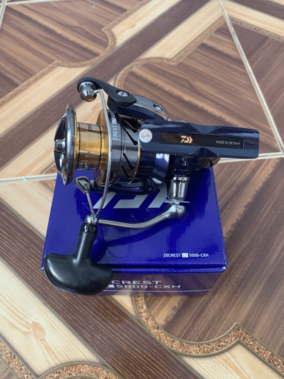 リール DAIWA CREST LT 5000-CXH 4960652309493_1.jpg