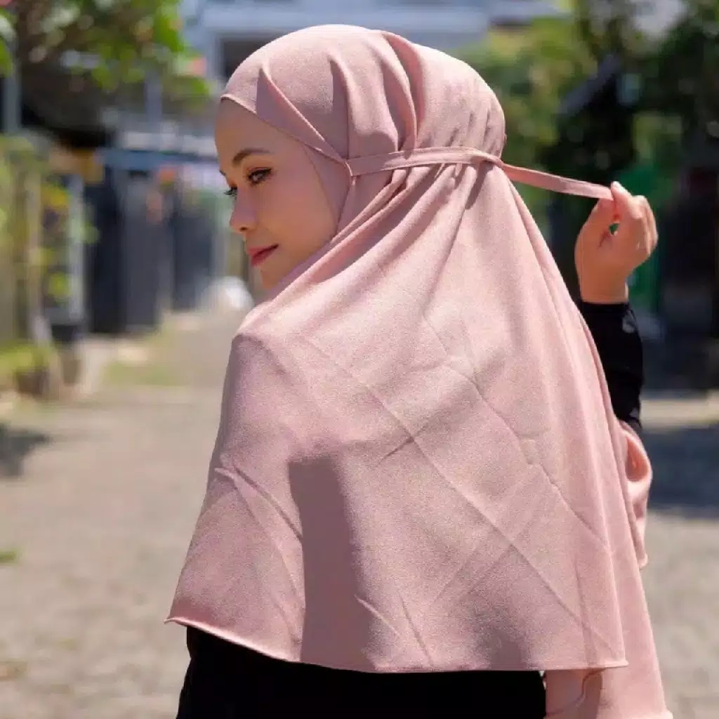  Jilbab  Bergo  Maryam  Warna  Army  Hijab Converse