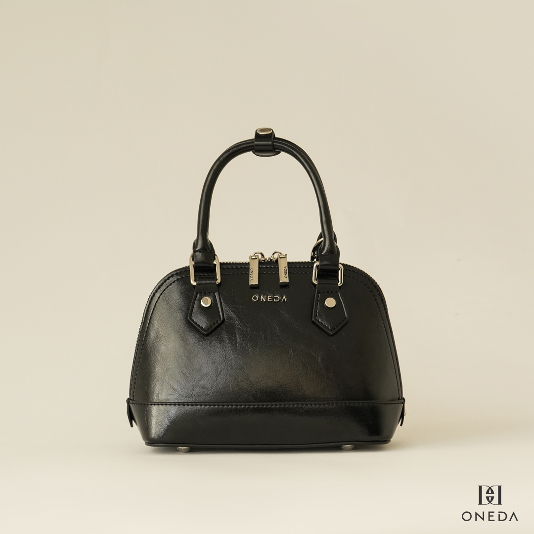 Ayollarning jinsiy aloqadan keyin yirtilgan dumbalarining fotosuratlari Kristina Lindberg porno onlayn