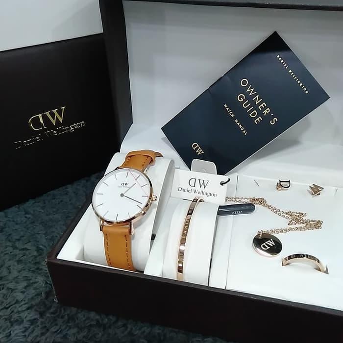 Promo Paket Kado Jam Tangan Durham White Rosegold 28mm 32mm 36mm 40mm + Full Aksesoris Gelang+Kalung+Cincin+Anting Original / Jam Tangan D Wellington / Jam Tangan Wanita / Jam Berkualitas / Jam Trendy / Jam Termurah / Jam Cantik / Jam Terbaru 2019