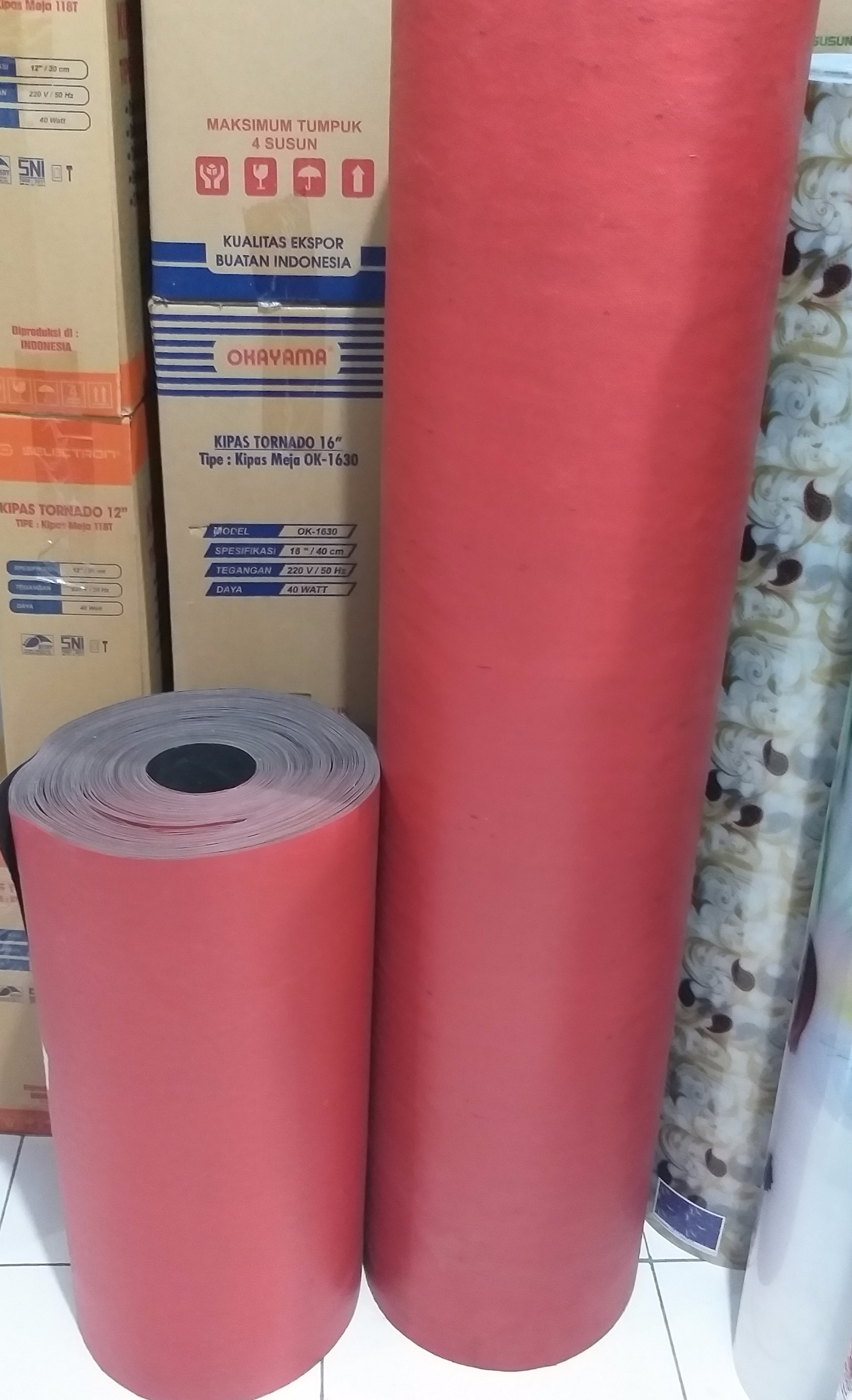 Karpet Talang Air Merah Hitam Fliper 110cm (Harga per 5 Meter) | Lazada