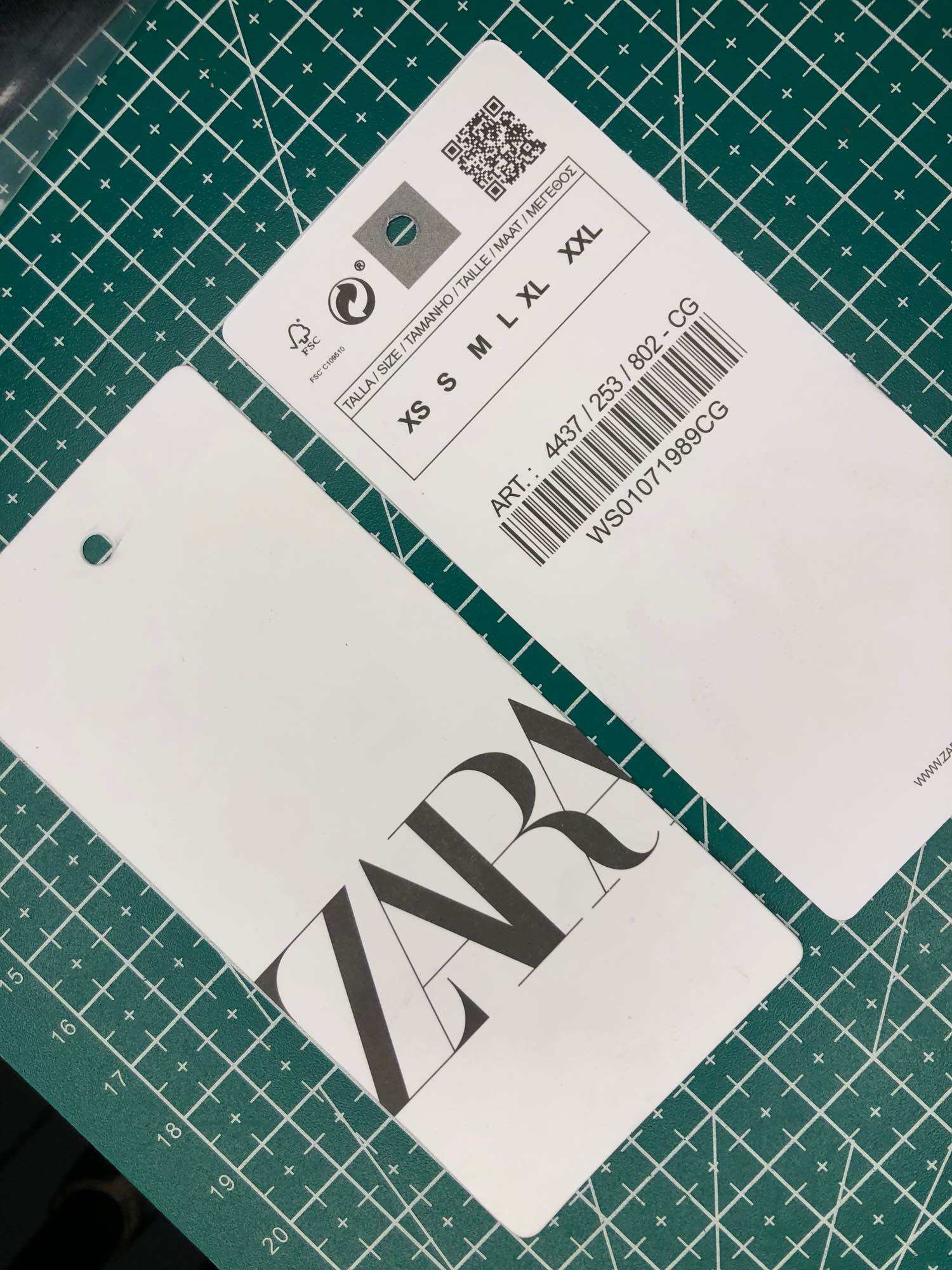 ZARA TAG BARCODE DIECUT OUVAL SUPER PREMIUM CO 1X DIKIRIM 60PCS