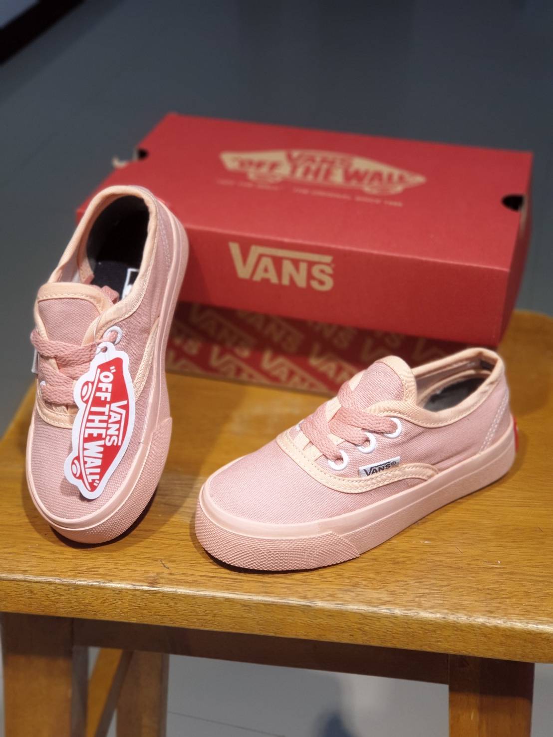 Jual Sepatu Vans Bayi Pink Terbaru 