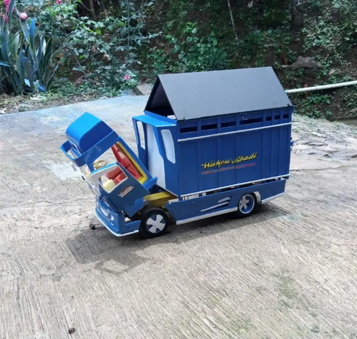 Miniatur Truk Oleng Wahyu Abadi 2021 Miniatur Truk Miniatur Truk Kayu Truk Oleng Miniatur Lazada Indonesia