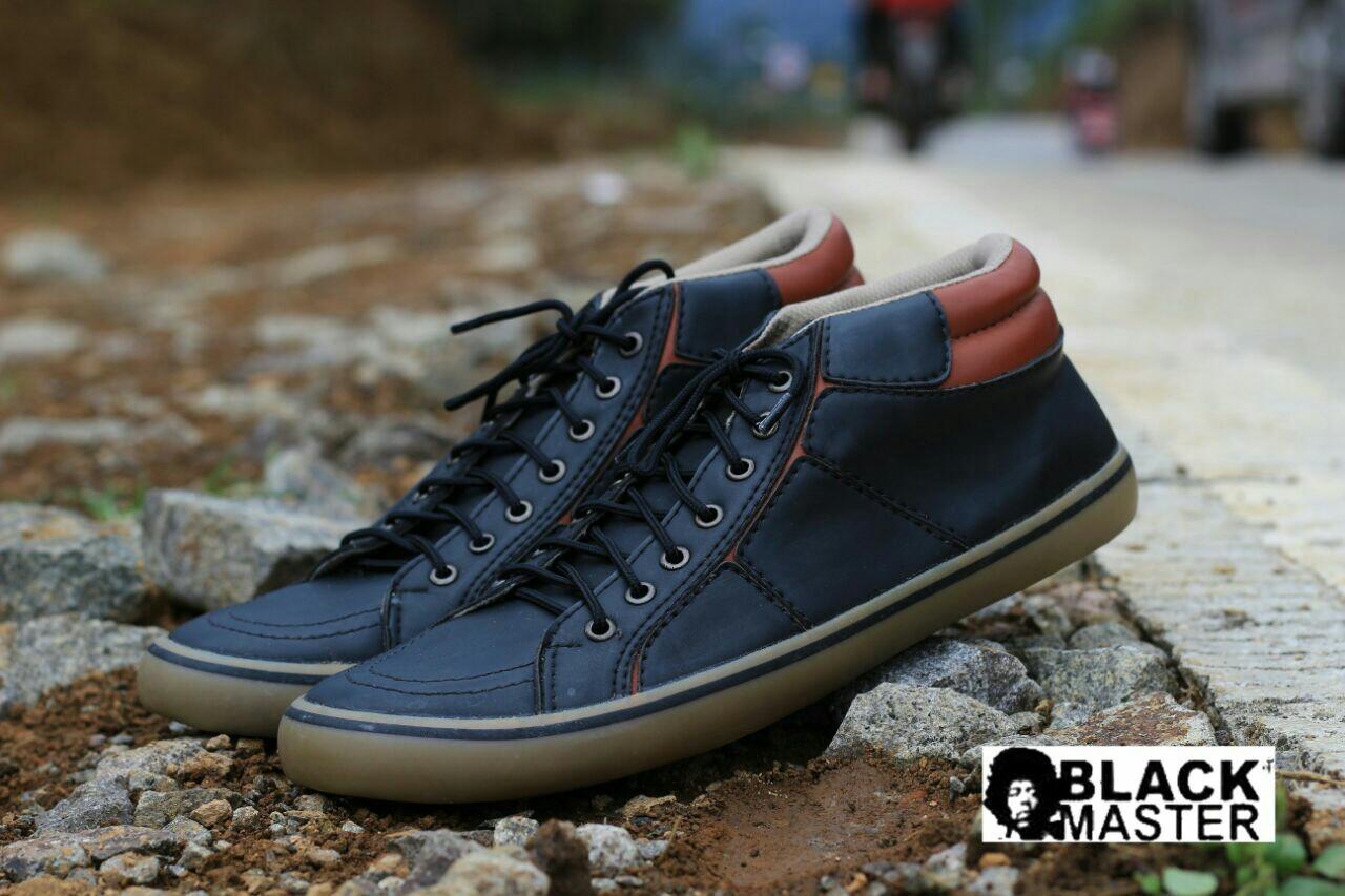 Sepatu Sneakers Pria Blackmaster Geox sepatu semi boots sepatu semi formal Sepatu Casual Pria Model Tali Semi Formal Handmade Pria Slip On Semi Pantofel Model Formal Sepatu formal resleting sepatu Pria