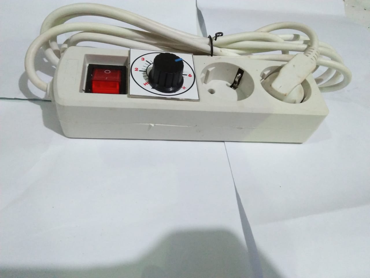 Dimmer Gerinda Max 2000 Watt 220 Voltase Pengatur Kecepatan Gerinda / pengatur Kecepatan Putaran
