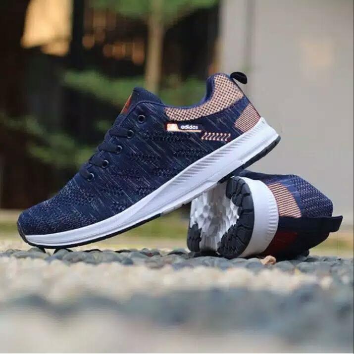 Rzs-03 Sepatu Sneakers Pria / Wanita New Size 39-43 Rzs-03 Sepatu Sneakers Pria / Wanita New Size 39-43