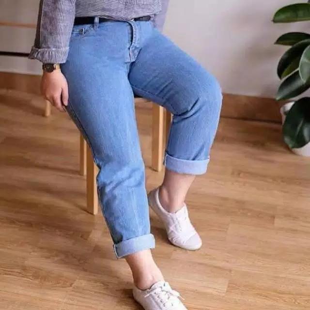 boyfriend jeans wanita 