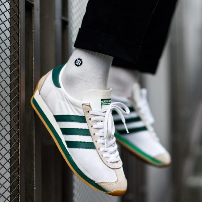 Jual Adidas Country Terbaru - May 2022 | Lazada.co.id