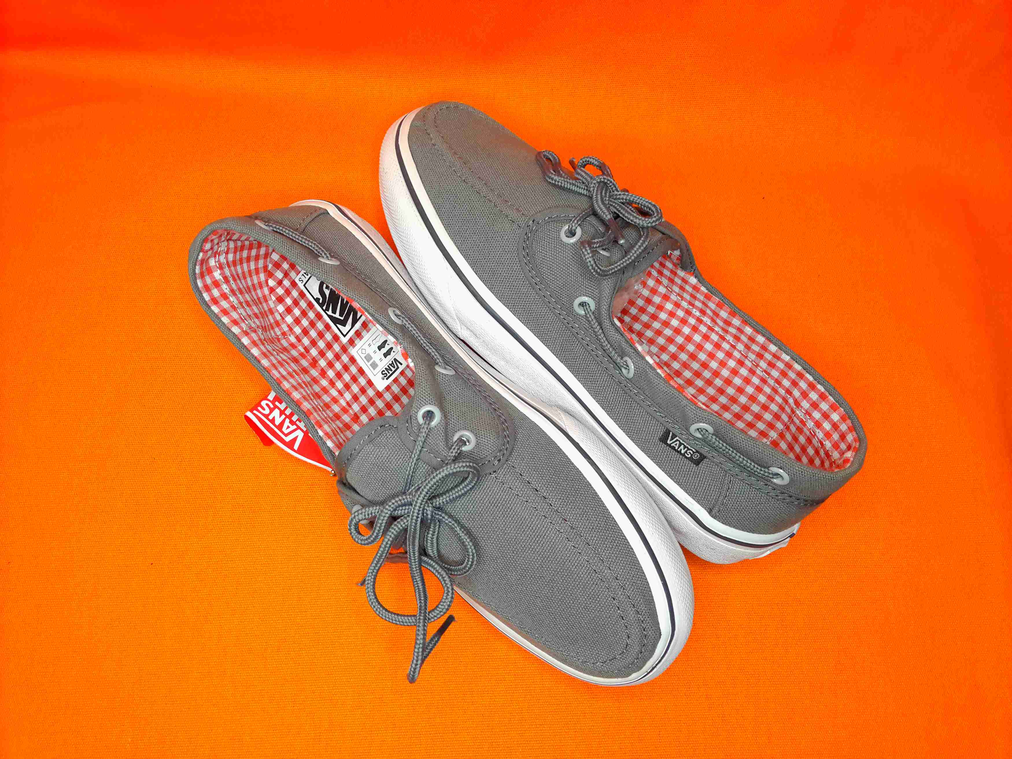 vans sneakers gray