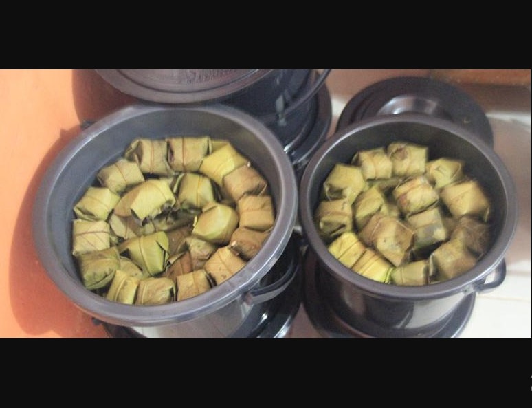 Tape Ketan Sari Asih Kemasan Ember isi 80 pcs ll Oleh Oleh Khas