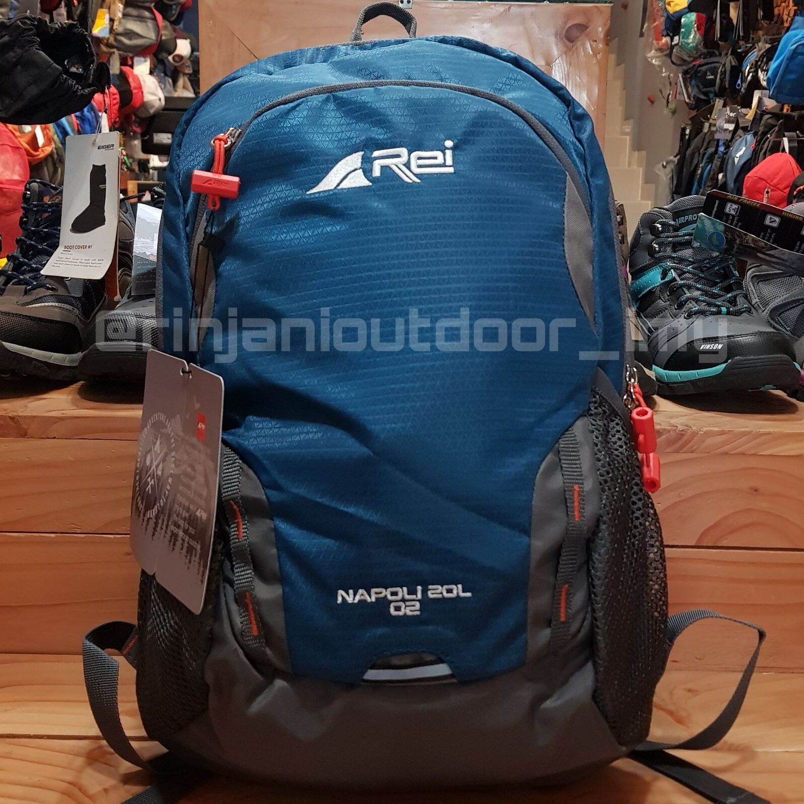 Daypack hotsell rei 20l