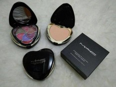 EYESHADOW MAC LOVE TWO WAY CAKE