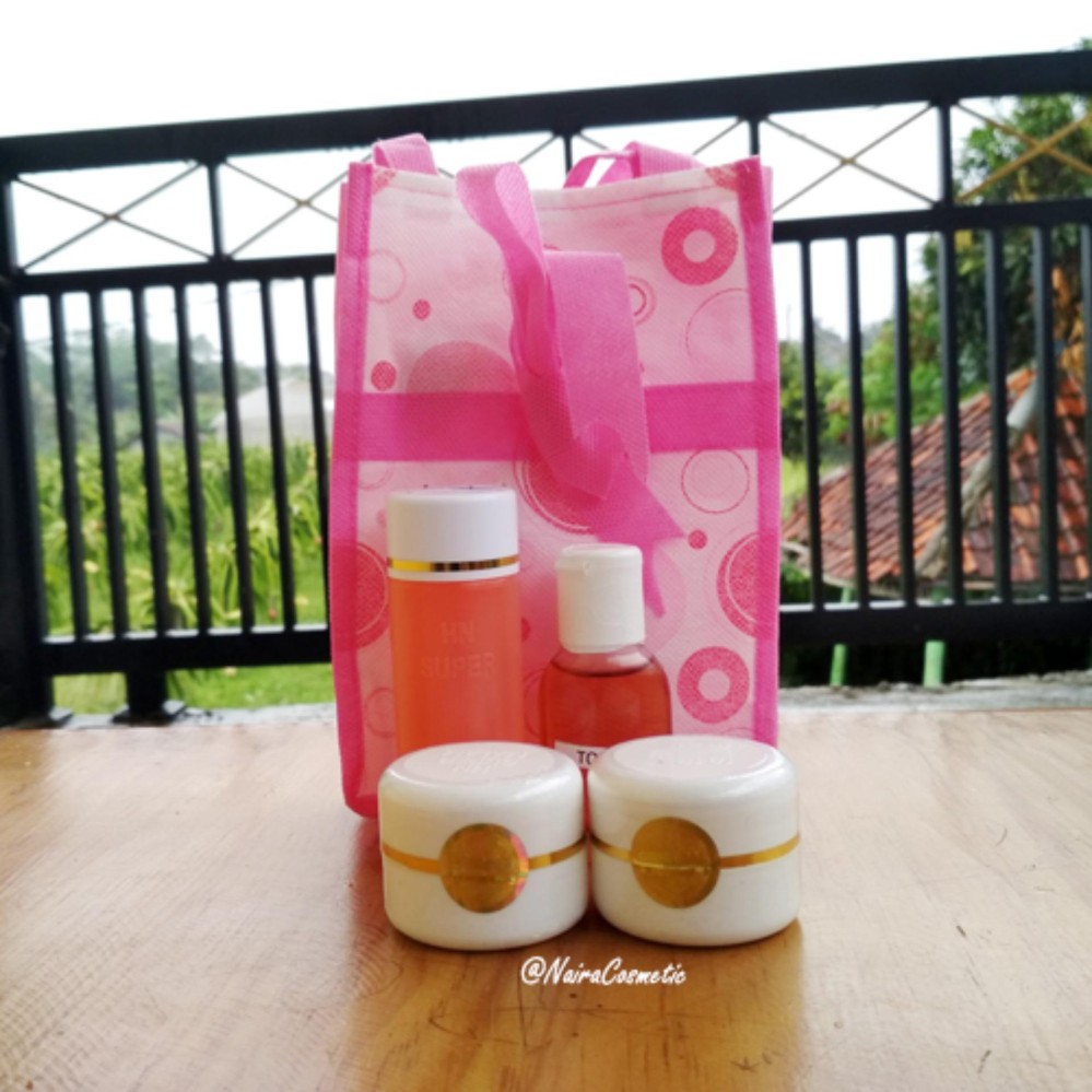 HN Cream Asli Hologram Hetty Nugrahati / Paket Krim HN Pemutih Wajah / Cream Siang, Malam, Toner Dan Sabun / 15gr