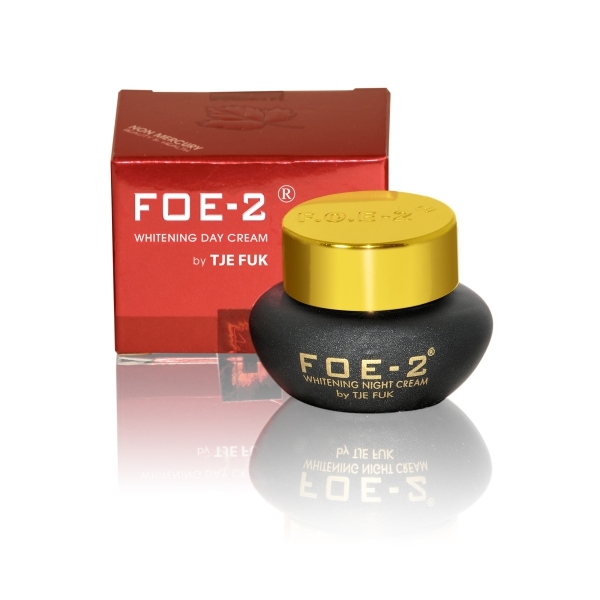 Tje Fuk FOE-2 Whitening Cream (Day + Night) 15 gr