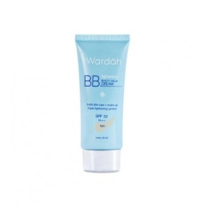 Wardah Lightening BB Cream (Light) 30ml - Make Up Mencerahkan Kulit Halus BB Cream