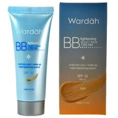 Wardah Lightening BB Cream SPF 32 Light - 15ml