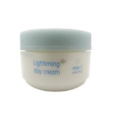 Wardah Step 2 Lightening Day Cream 30gr