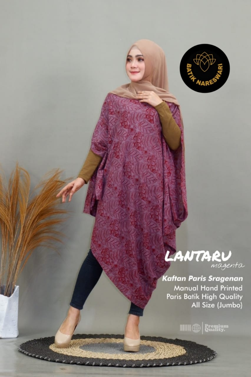 Model Baju Kaftan Motif Batik Terbaru 