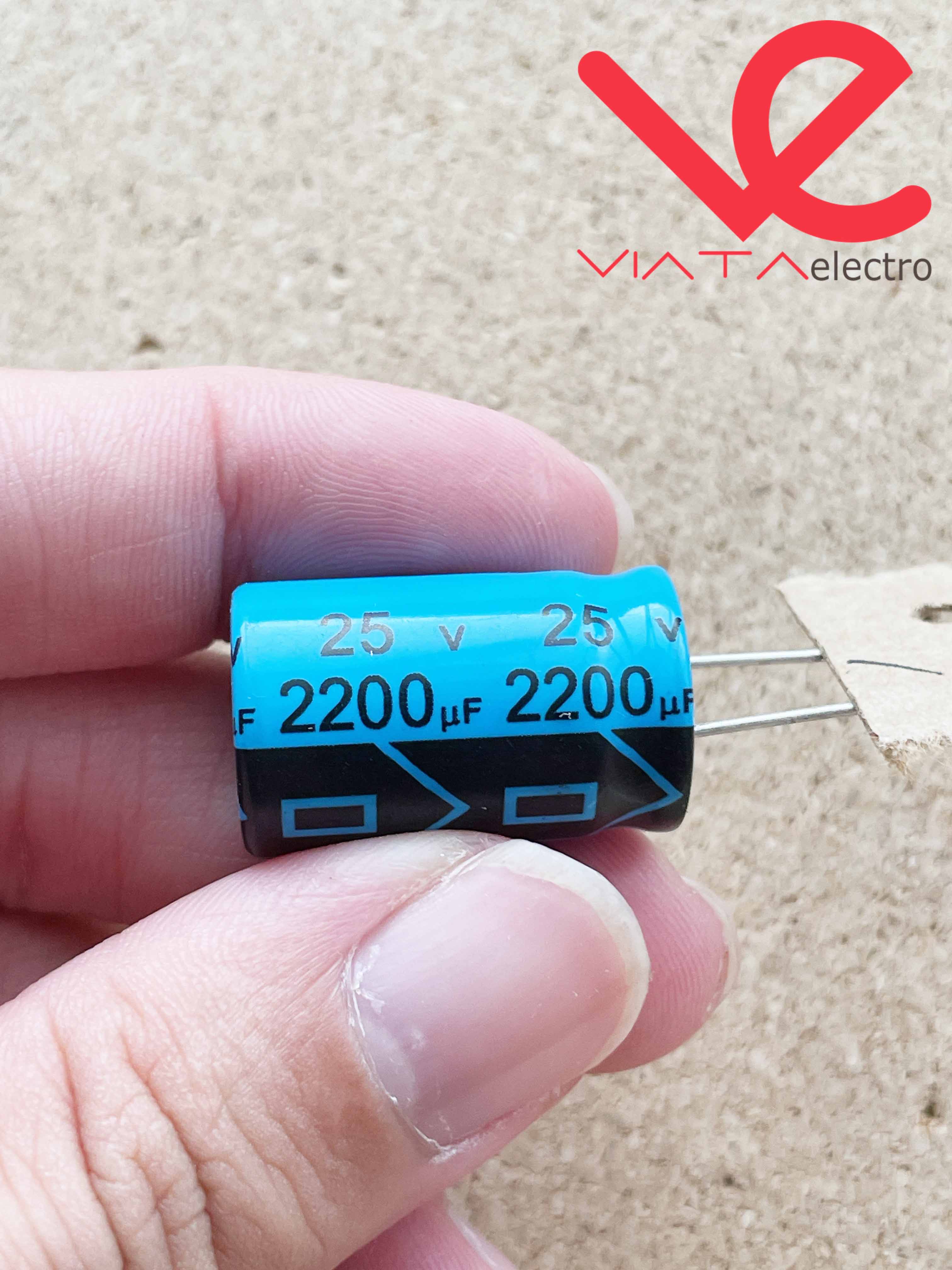 kapasitor-elco-2200uf-25v-roll-1-buah-kapasitor-capacitor-elko
