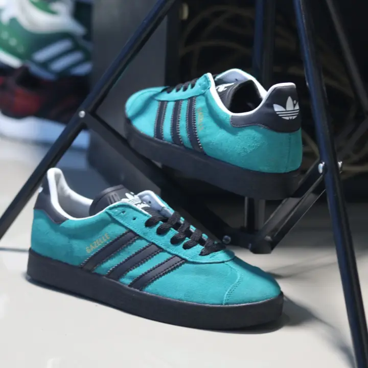 adidas gazelle tosca black