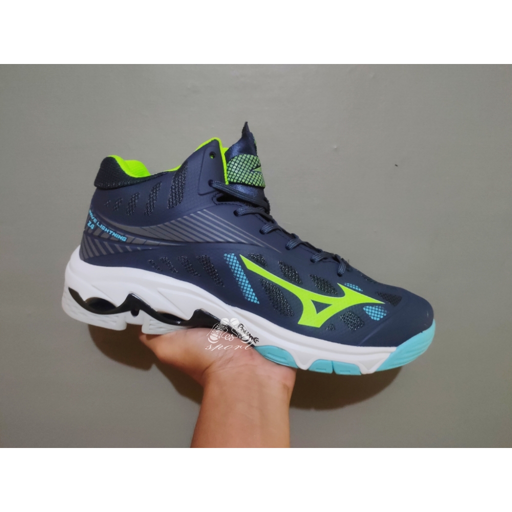 Harga sepatu mizuno lightning z4 best sale