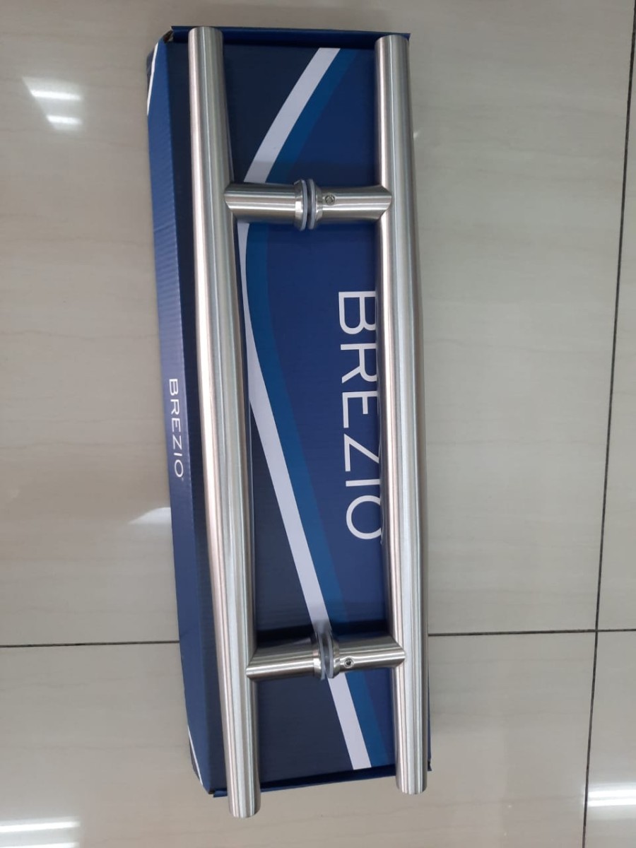 TARIKAN GAGANG PINTU PHBZ 4403 BREZIO PULL HANDLE 500 MM STAINLESS TARIKAN GAGANG PINTU PHBZ 4403 BREZIO PULL HANDLE 500 MM STAINLESS