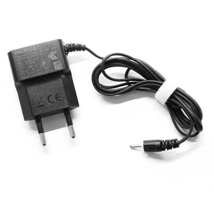 CHARGER NOKIA KECIL N95 CASAN NOKIA LUBANG KECIL TC TRAVEL ADAPTER / Nokia Charger Carjer TC Nokia N95 Colokan Kecil Batok Kecil utk tipe E61 / E62 / 770 / N70 / N71 / N72 / N73 / N75 / N80 / N90 / N91 / N92 / N93 / N95/ 3155i / 3250 / 6070