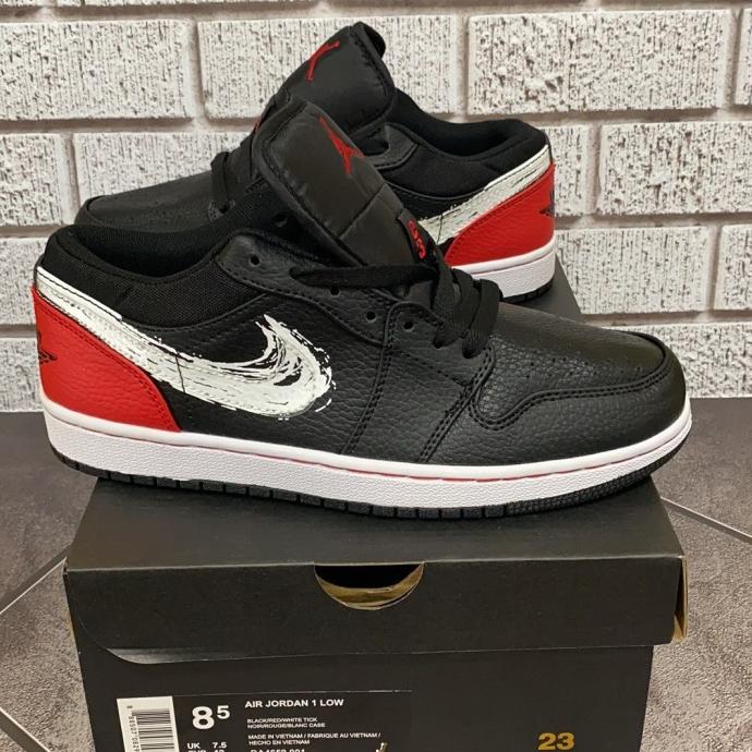 jordan red low