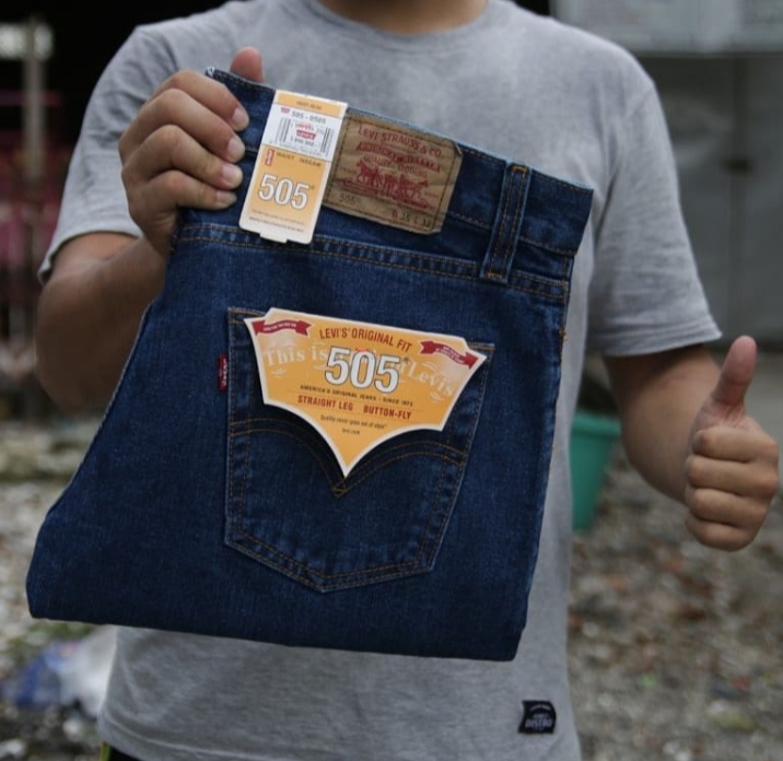 CELANA JEANS PRIA PANJANG - LEVIS 505 