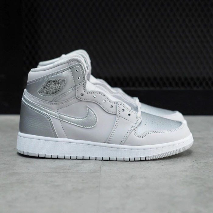 silver aj1