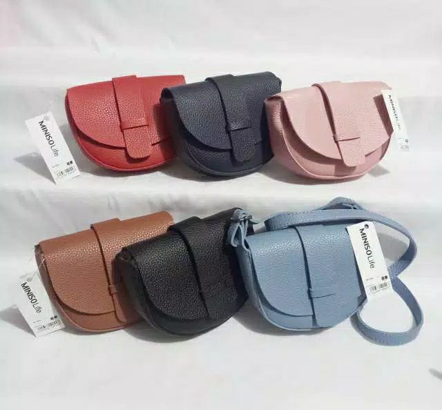 Sling Bag Miniso Tas Slempang Mini Mini Sling Bag Tas Slempang Tas Selempang Wanita Miniso Mini Bag Tas Mini Lazada Indonesia